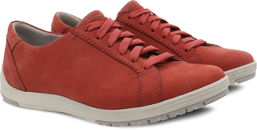 WOMEN'S DANSKO LEELA WATERPROOF | CHILI NUBUCK