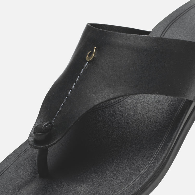 WOMEN'S OLUKAI HO'OPIO MELE | BLACK / BLACK