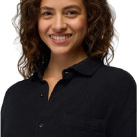 WOMEN'S PRANA HIDEAWAYS BUTTON DOWN TOP | BLACK