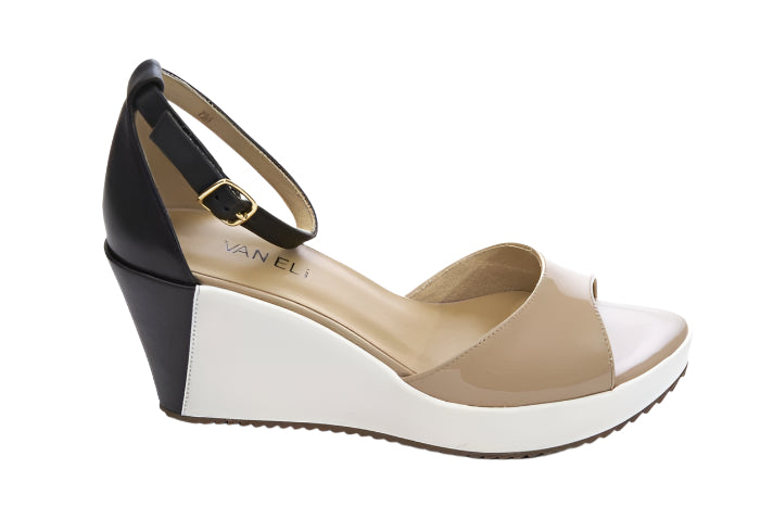 WOMEN'S VANELI LEMY WEDGE | LIGHT TAUPE PATENT