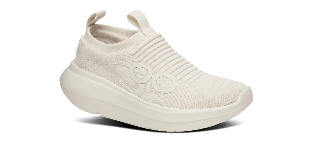 WOMEN'S OOFOS OOMY ZEN | CHALK