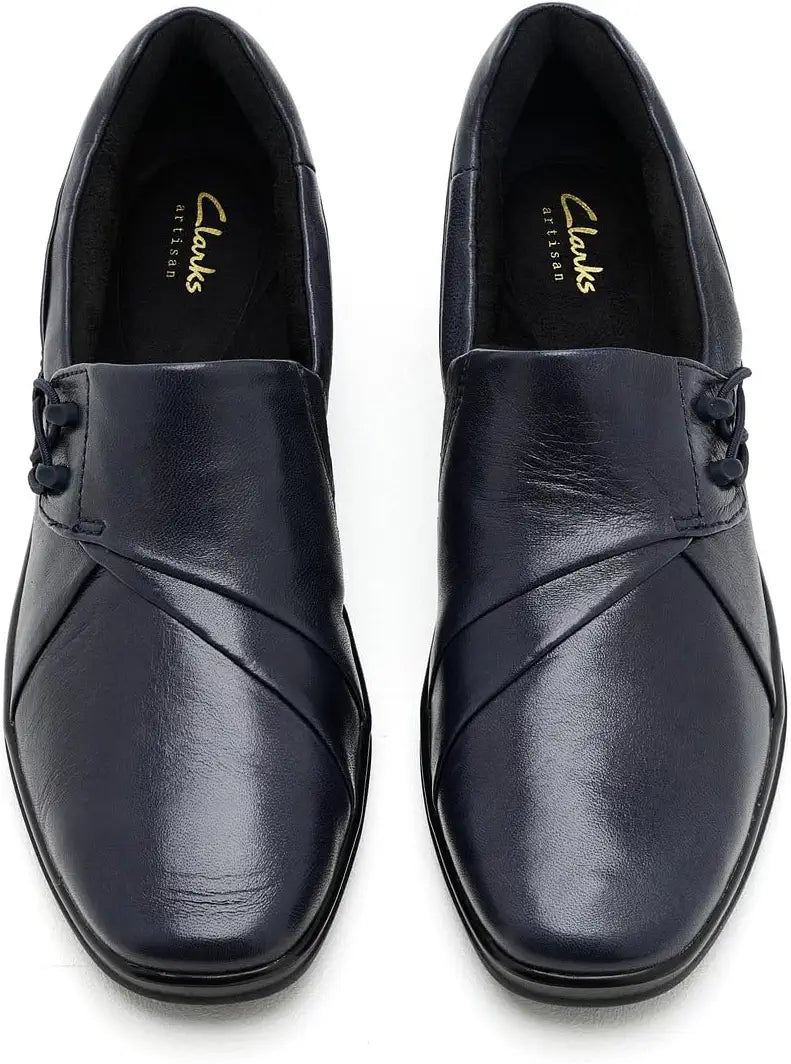 WOMEN'S CLARKS LYNELL SLIP | NAVY LEATHER