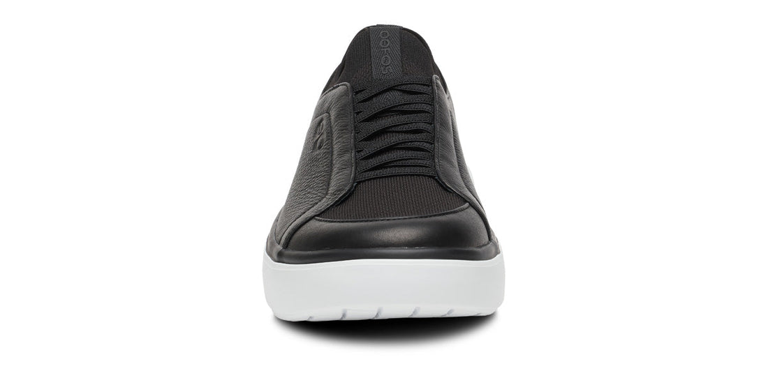 MEN'S OOFOS OOMG+ CLUB SLIP ON LEATHER SHOE | BLACK | WHITE