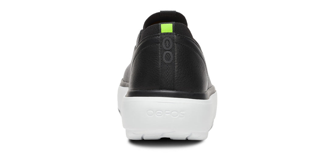 MEN'S OOFOS OOMG+ CLUB SLIP ON LEATHER SHOE | BLACK | WHITE