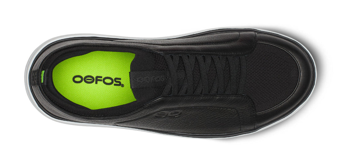 MEN'S OOFOS OOMG+ CLUB SLIP ON LEATHER SHOE | BLACK | WHITE