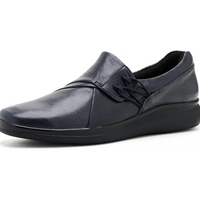 WOMEN'S CLARKS LYNELL SLIP | NAVY LEATHER