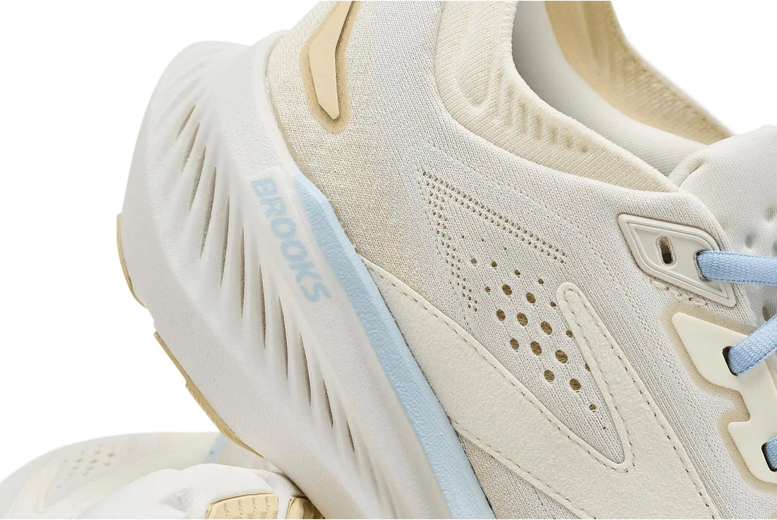 WOMEN'S BROOKS GLYCERIN 23 | COCONUT / SAND / SKYWAY