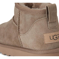 WOMEN'S UGG CLASSIC ULTRA MINI | CARIBOU