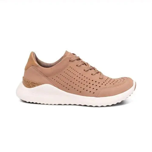 WOMEN'S AETREX LAURA ARCH SUPPORT SNEAKERS | ALMOND