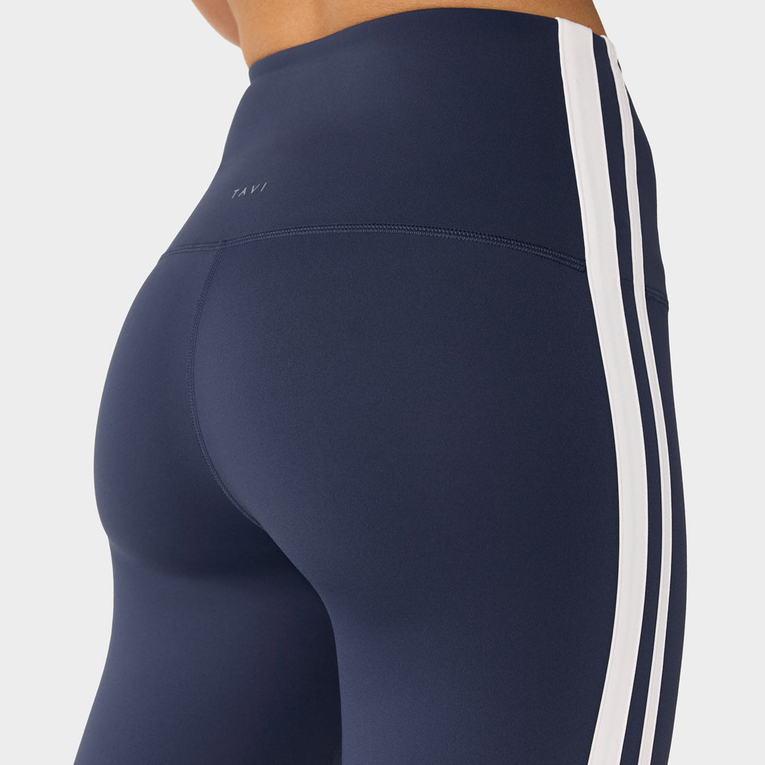 WOMEN'S TAVI HIGH WAISTED 7/8 STRIPE TIGHT | NAVY COCONUT