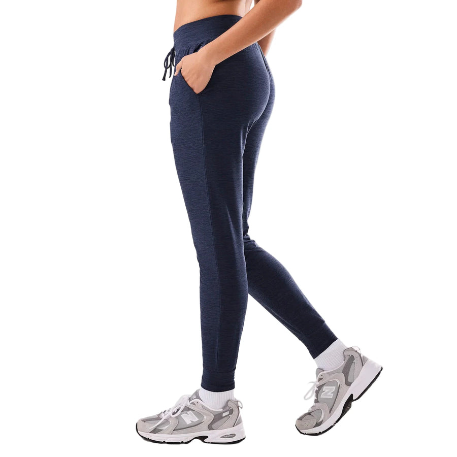 WOMEN'S TAVI SOFTTEC JOGGER | NAVY SPACE DYE