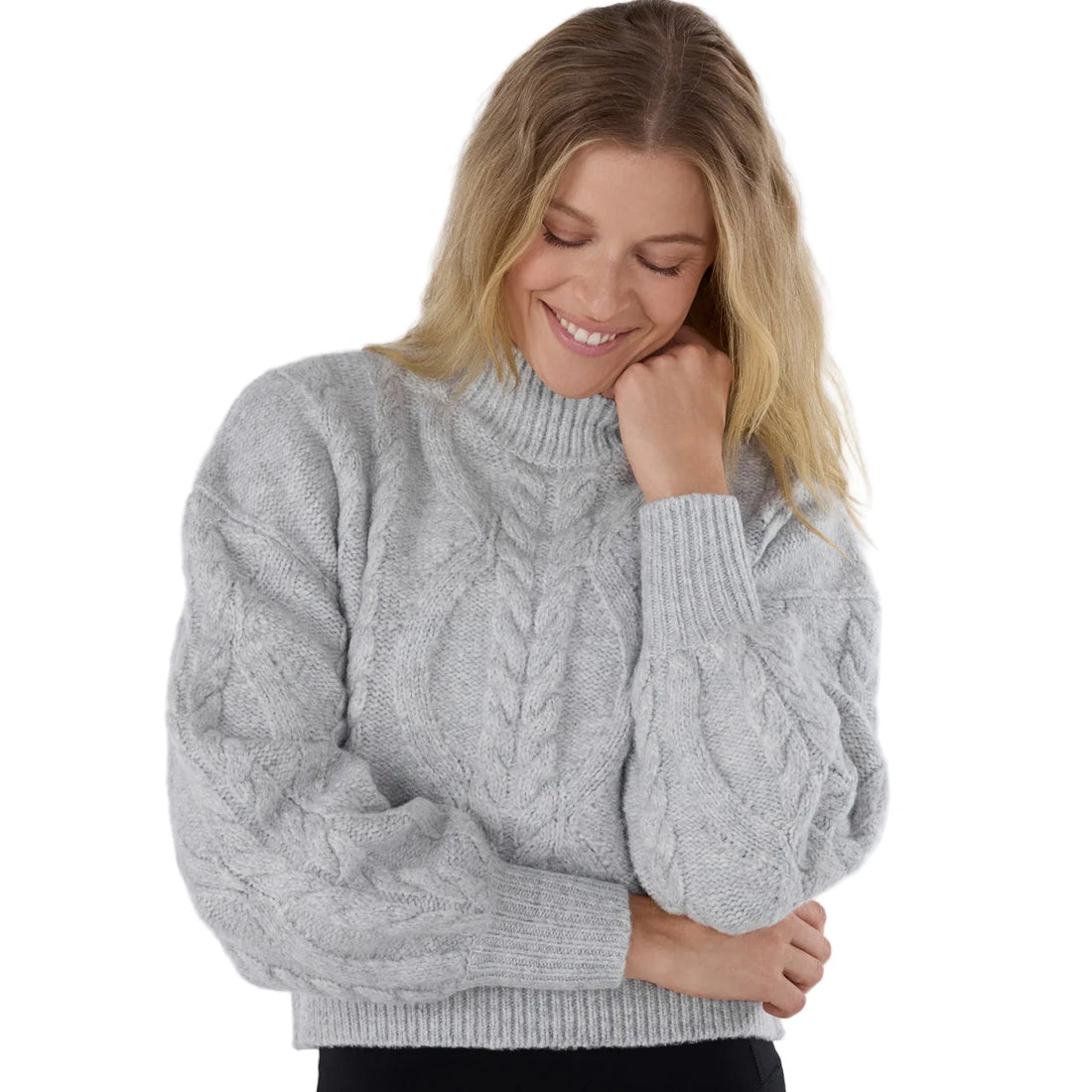 WOMEN'S TAVI HI LOW CABLE SWEATER | ASH