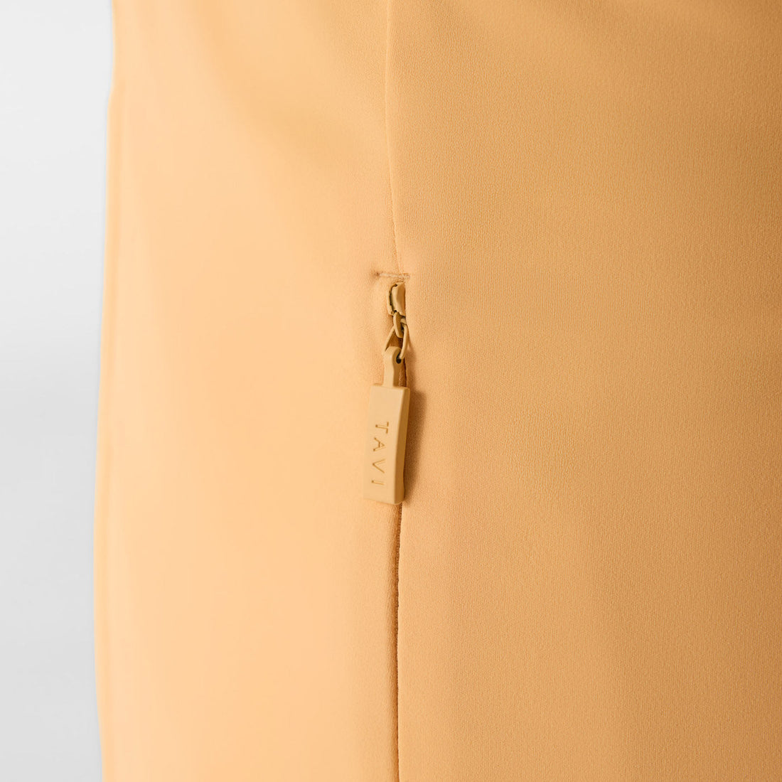 WOMEN'S TAVI MOCK NECK FULL ZIP JACKET | SUNRISE