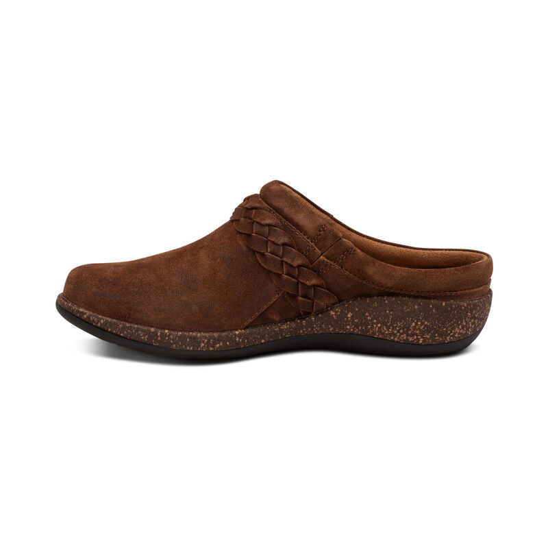 WOMEN'S AETREX LIBBY COMFORT CLOG | TOBACCO