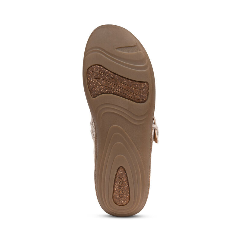 WOMEN'S AETREX LIBBY COMFORT CLOG | TOBACCO