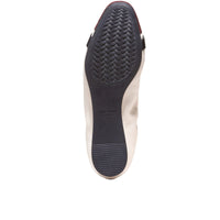 WOMEN'S COLE HAAN GO-TO TOVA BOW BALLET | POWDER LEATHER/MAHOGANY