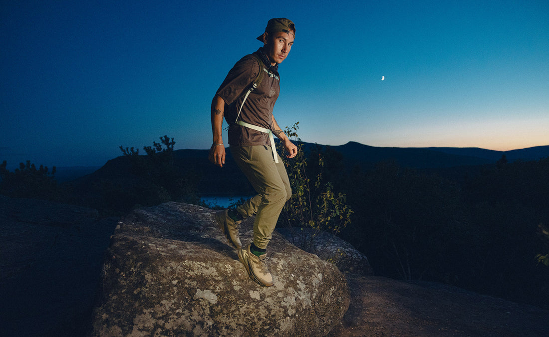 MEN'S KEEN TARGHEE APEX WATERPROOF HIKING SHOE | BLACK | ABBEY STONE