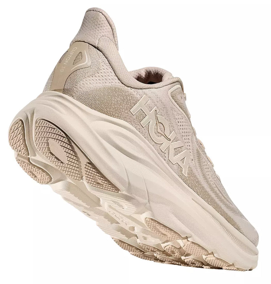 MEN'S HOKA CLIFTON 10 | OATMEAL / OAT MILK
