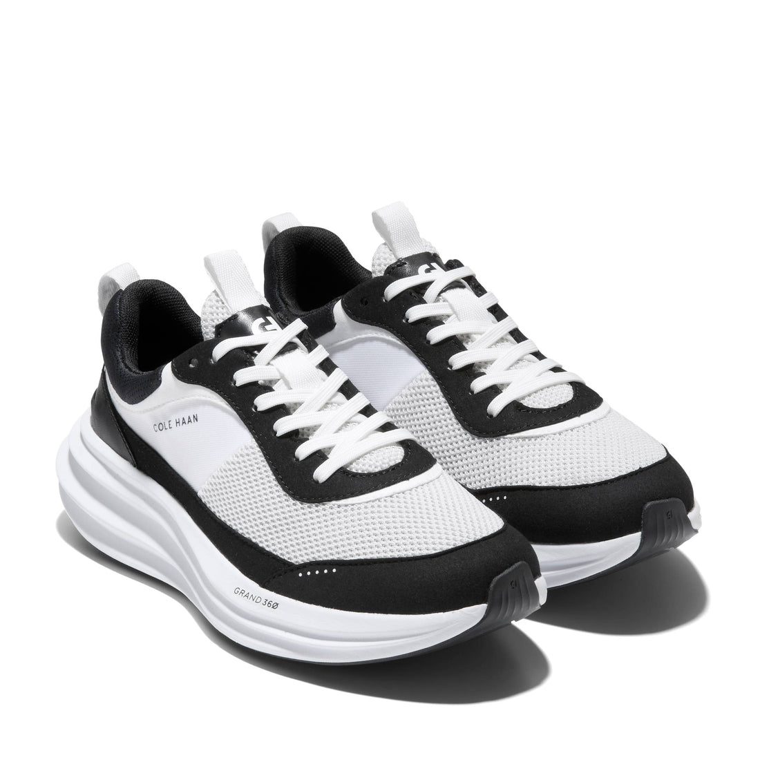 WOMEN'S COLE HAAN ORIGINALGRAND QUADSTREAK RUNNING SNEAKER | WHITE / BLACK / WHITE
