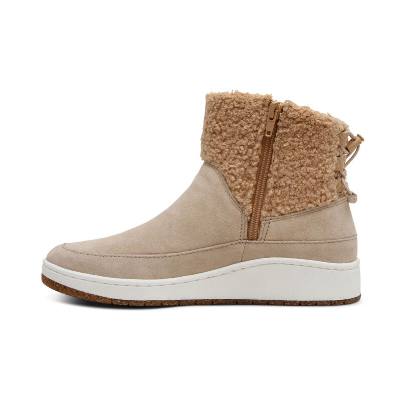 WOMEN'S AETREX WINNIE BOOT | TAN