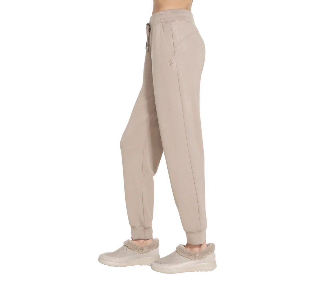WOMEN'S SKECHERS COZY LUX JOGGER | TAUPE / BROWN