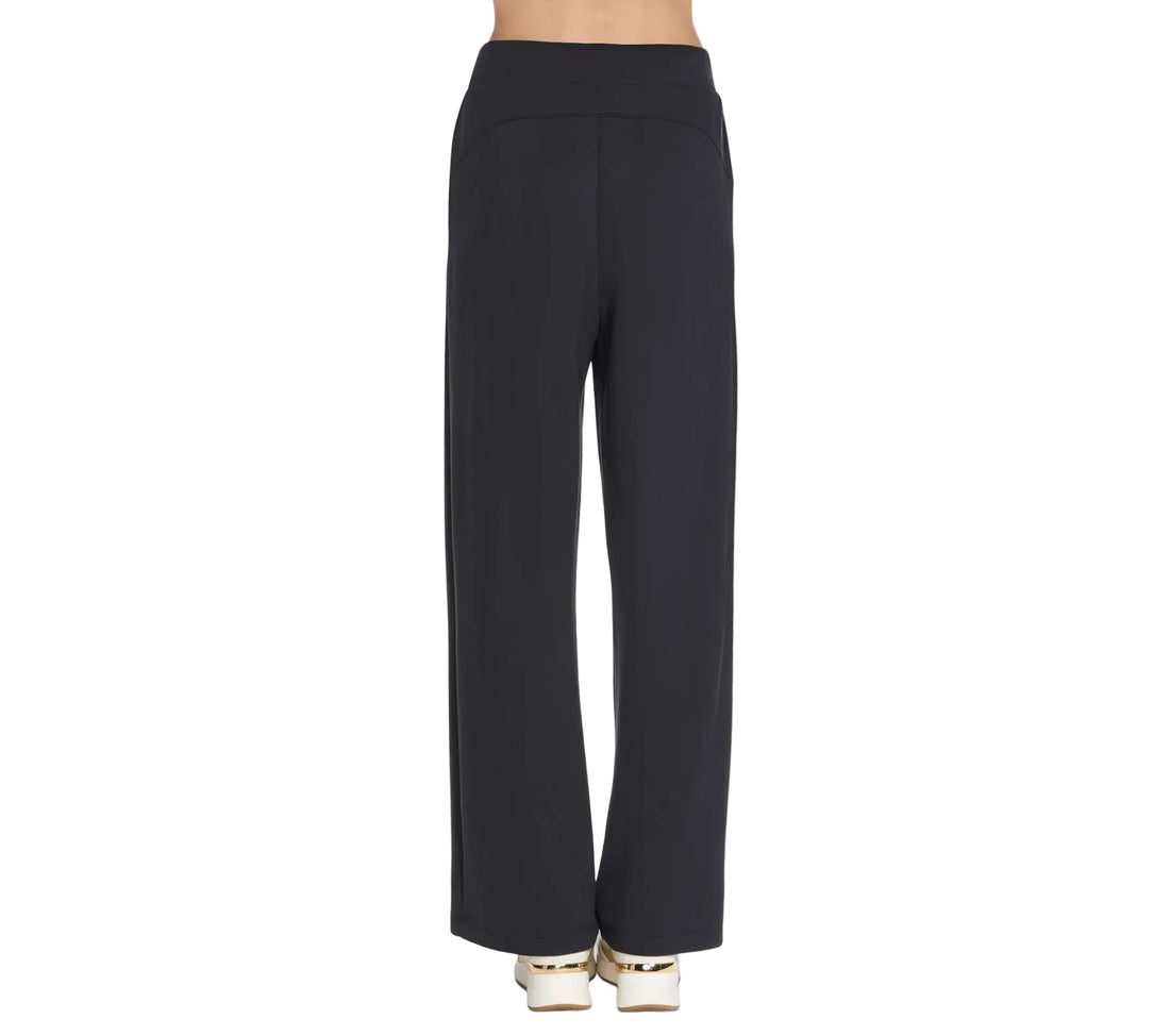 WOMEN'S SKECHERS COZY LUX RELAXED PANT | BLACK