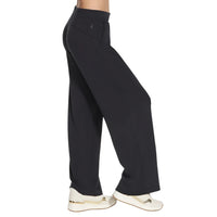 WOMEN'S SKECHERS COZY LUX RELAXED PANT | BLACK