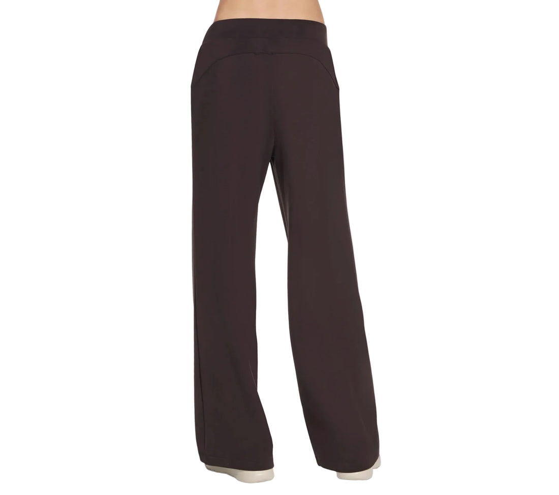 WOMEN'S SKECHERS COZY LUX RELAXED PANT | BROWN / CHESTNUT