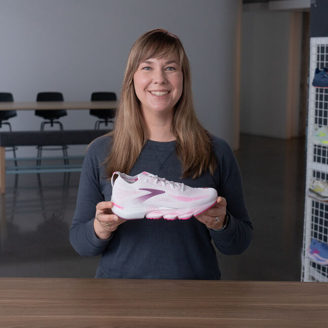 WOMEN'S BROOKS GLYCERIN FLEX | WHITE / CYBER PINK / ARGYLE