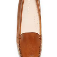 WOMEN'S COLE HAAN EVELYN DRIVER | PECAN LEATHER