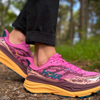 WOMEN'S HOKA STINSON 7 | STRAWBERRY / CABERNET