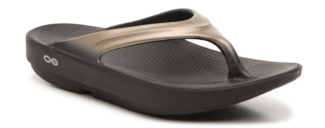 WOMEN'S OOFOS OOLALA LUXE SANDAL | LATTE