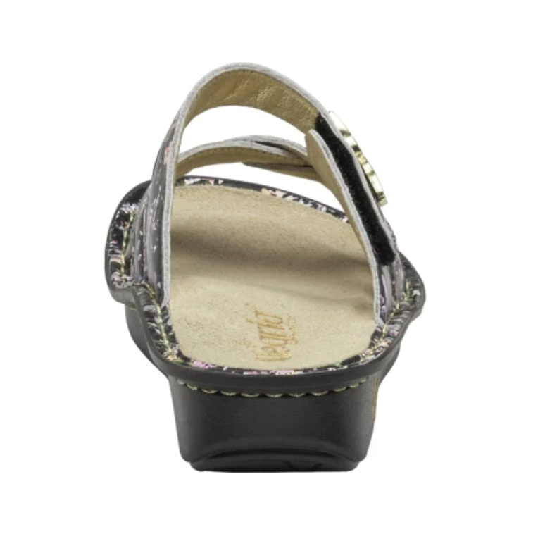 WOMEN'S ALEGRIA VICTORIAH | DOG & BUTTERFLY