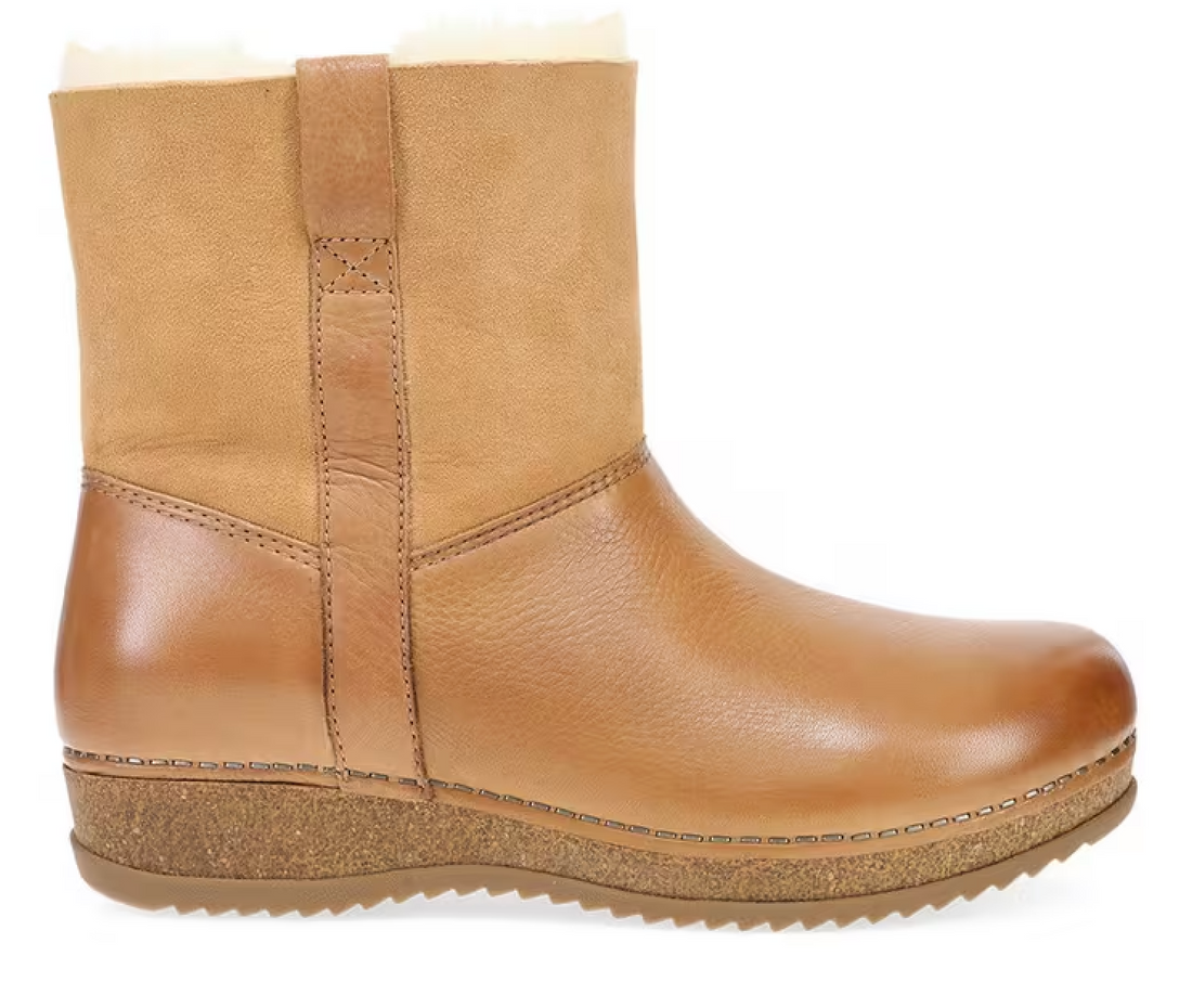 WOMEN'S DANSKO MCKENZIE BOOT | TAN