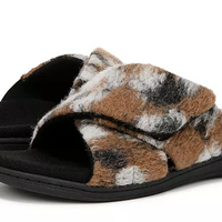 WOMEN'S VIONIC RELAX II SLIPPER | BROWN CAMO FELT