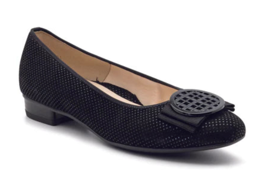 WOMEN'S ARA BAMBI FLAT | BLACK PUNTIKID