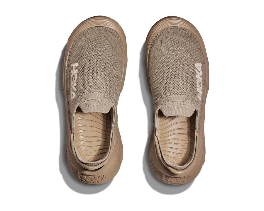 UNISEX HOKA RESTORE TC SLIP ON SHOE | DUNE / OXFORD TAN