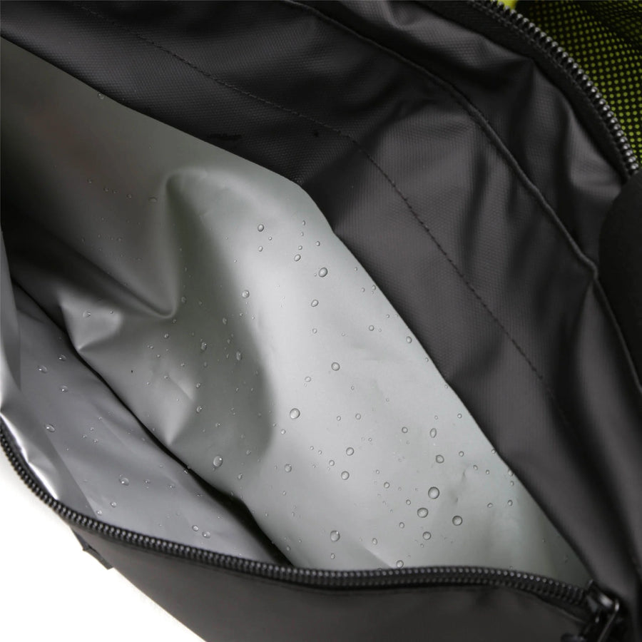 VOORAY BOOST DUFFEL | MATTE BLACK