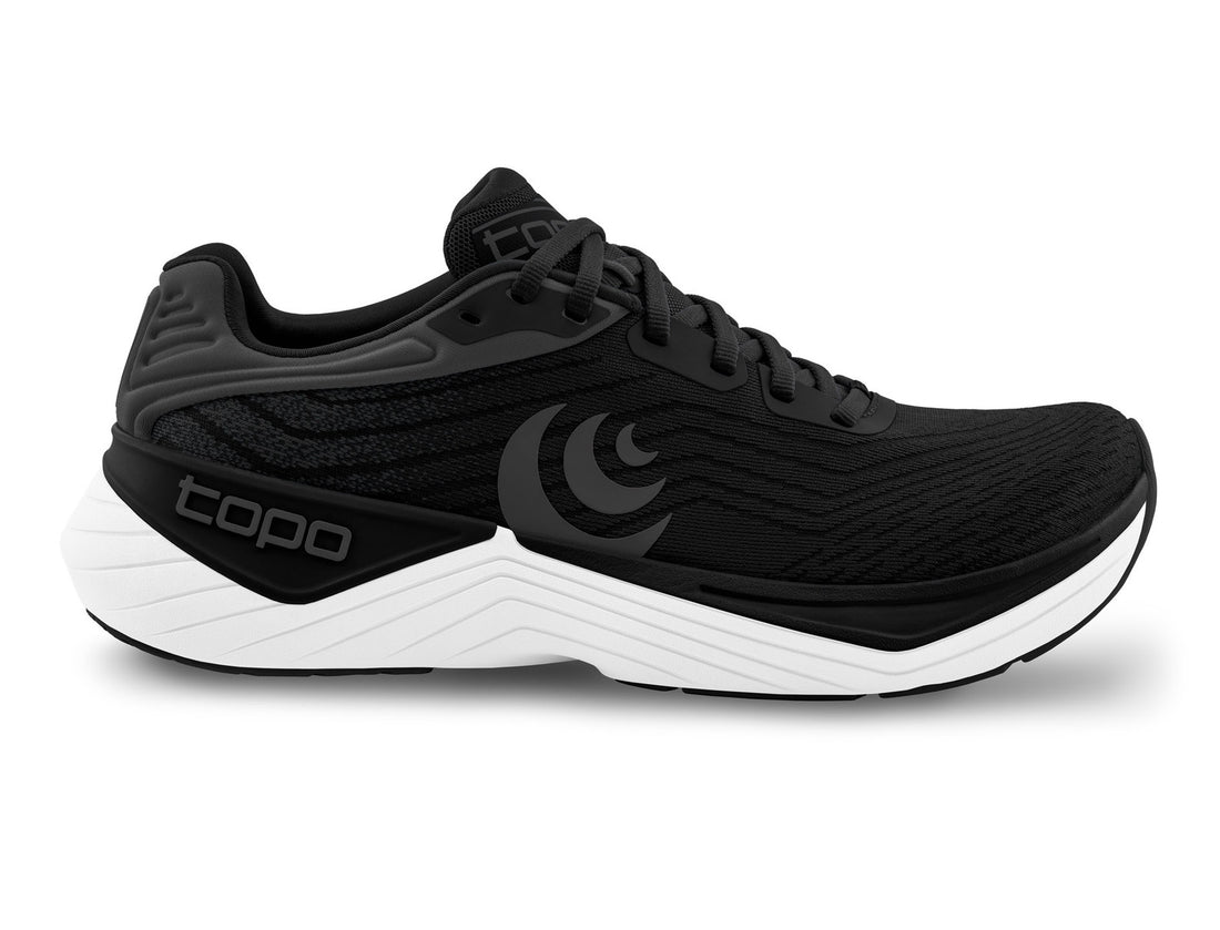 WOMEN'S TOPO ULTRAFLY 5 | BLACK / WHITE