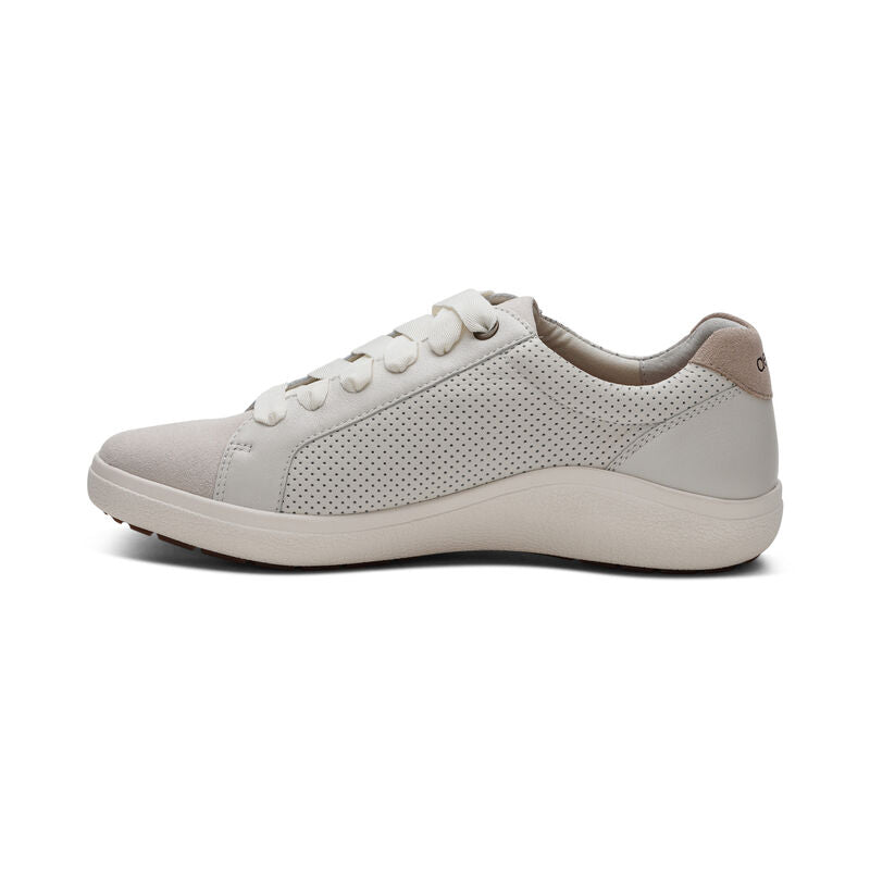 WOMEN'S AETREX COURTNEY SNEAKER | CHALK