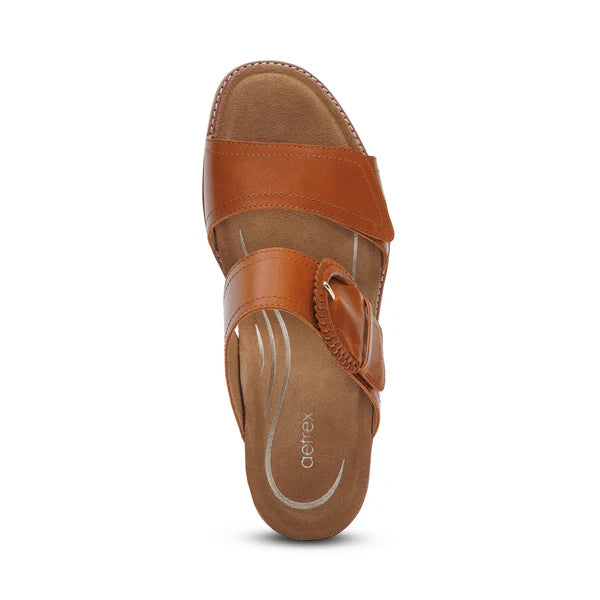 WOMEN'S AETREX TATIANA ARCH SUPPORT HEEL | COGNAC