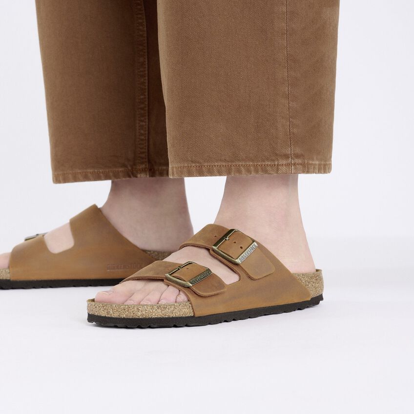 WOMEN'S BIRKENSTOCK ARIZONA | COGNAC