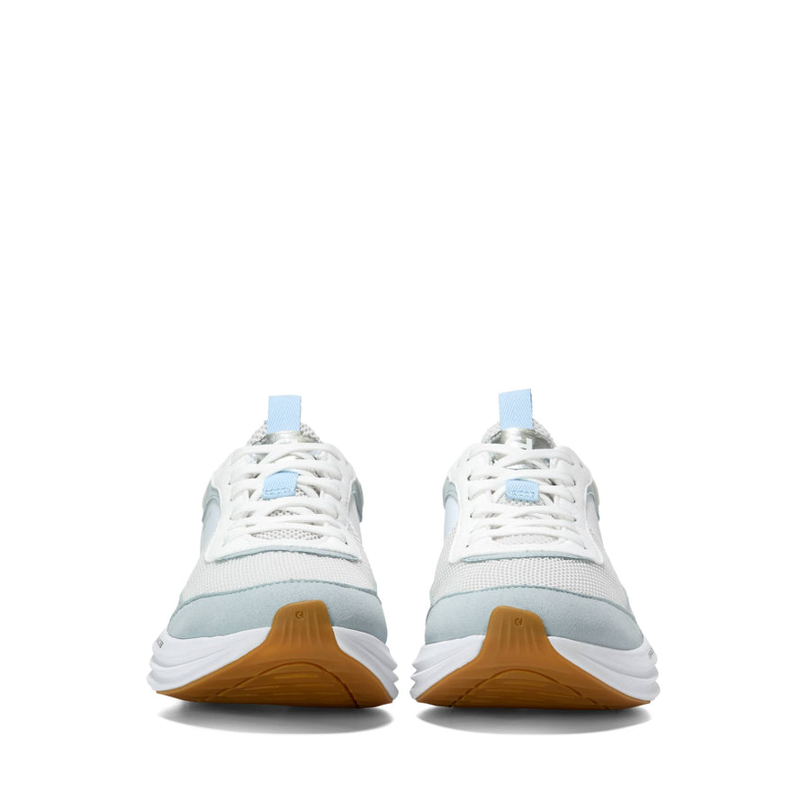 WOMEN'S COLE HAAN ORIGINALGRAND QUADSTREAK RUNNING SNEAKER | OPTIC WHITE / SKYWAY