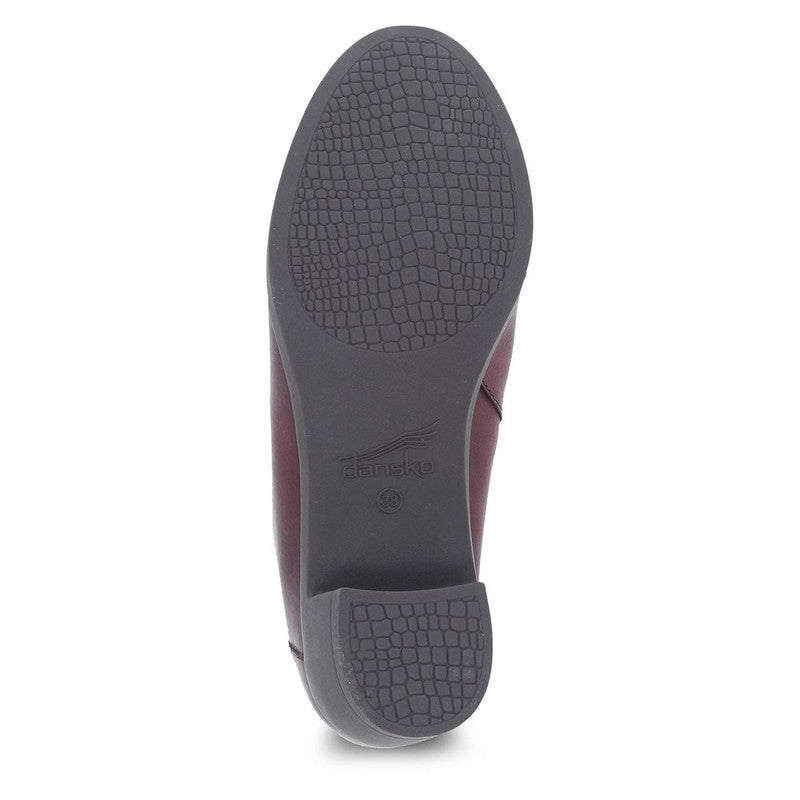 WOMEN'S DANSKO CARRIE | BURNISHED NUBUCK WINE