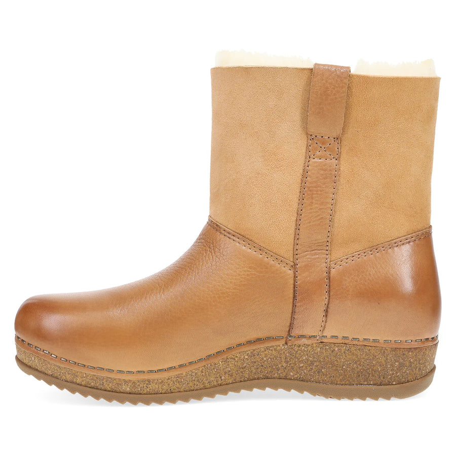 WOMEN'S DANSKO MCKENZIE BOOT | TAN