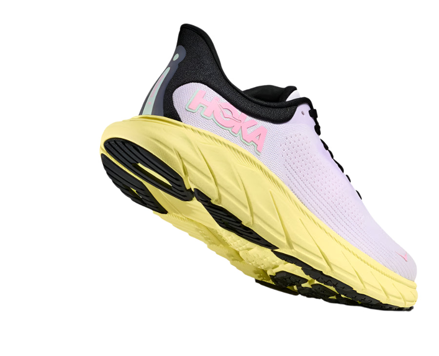 WOMEN'S HOKA ARAHI 7 | STARLIGHT GLOW / YUZU