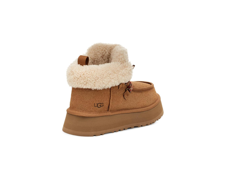 WOMEN'S UGG FUNKARRA CABIN CUFF | CHESTNUT