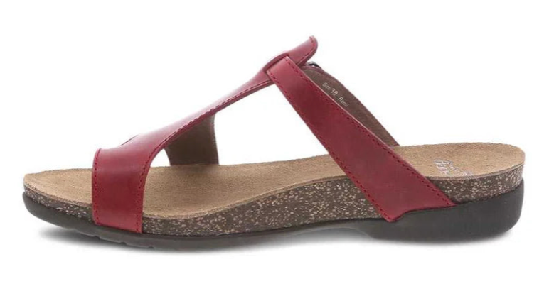 WOMEN'S DANSKO REMI | WAXY BURNISHED RED