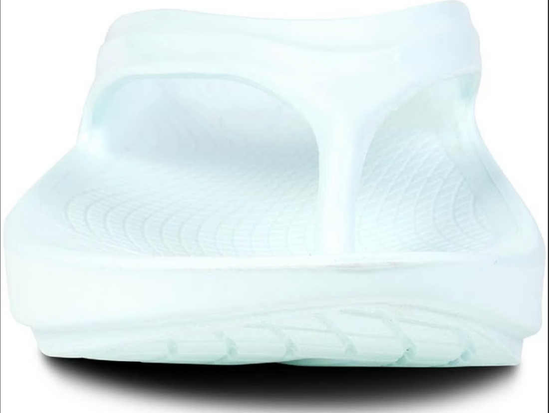 WOMEN'S OOFOS OOLALA SANDAL | ICE