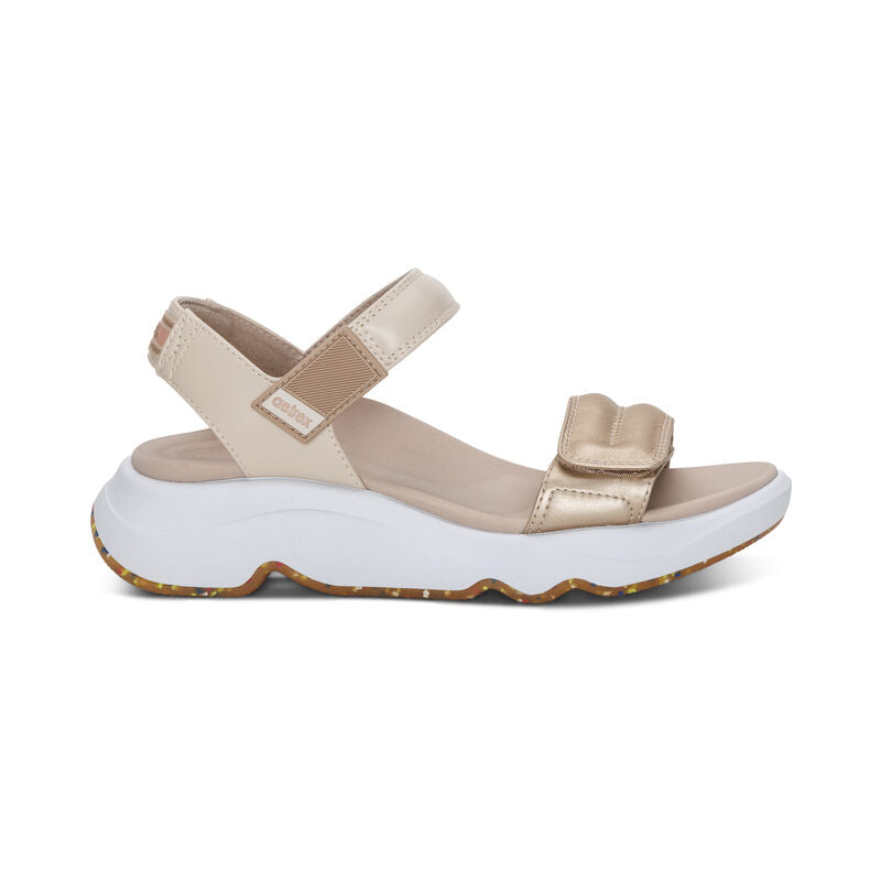 WOMEN'S AETREX WHIT SPORT SANDAL | CHAMPAGNE